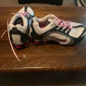 Nike Shox like new!